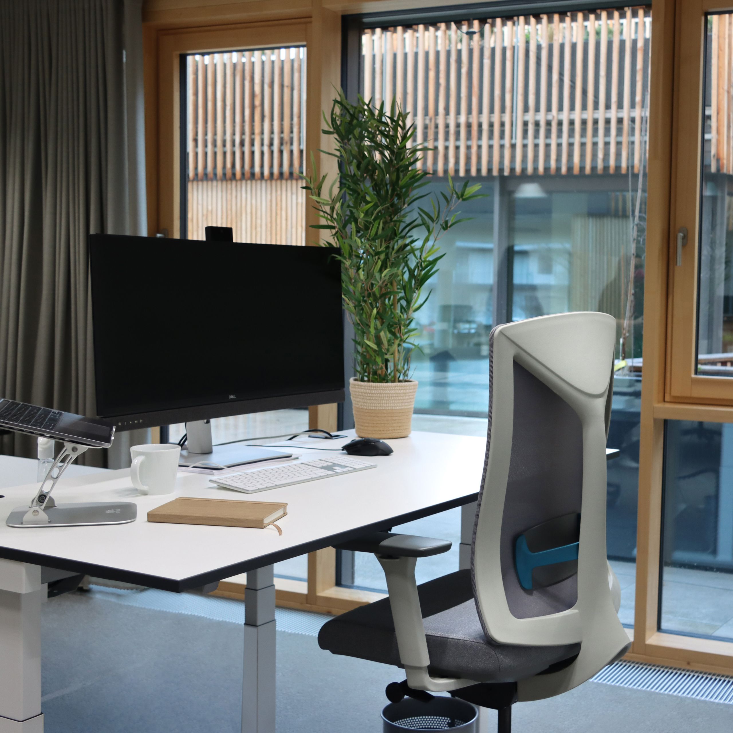 Darbnīcu krēsls HALIFAX WORK - Ergostock.lv