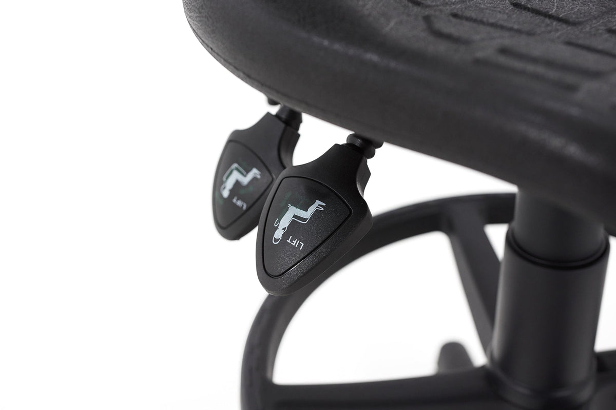 Darbnīcu krēsls LAB RB Black - Ergostock.lv