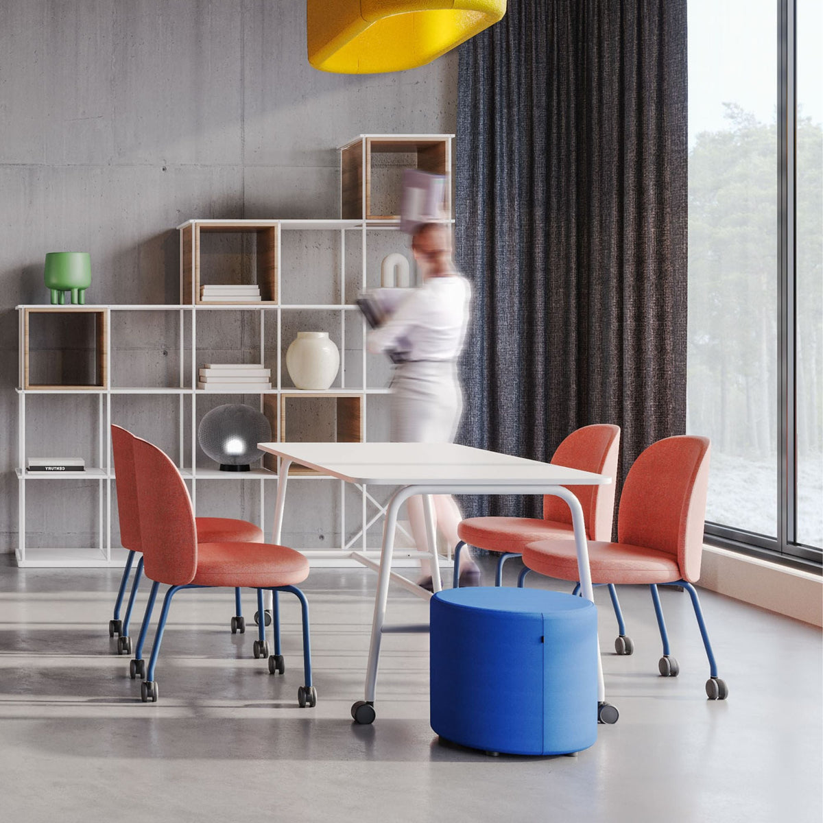Konverentsitool FLOS K-260, BEJOT:, kohandatav
