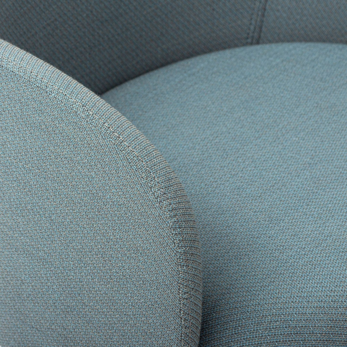 Konverentsitool FLOS KP-4W, BEJOT:, kohandatav