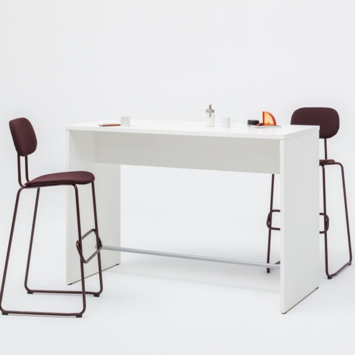 Seisulaud OGI V, 1600 x 700mm, kõrgus 1100 mm, konfigureeritav